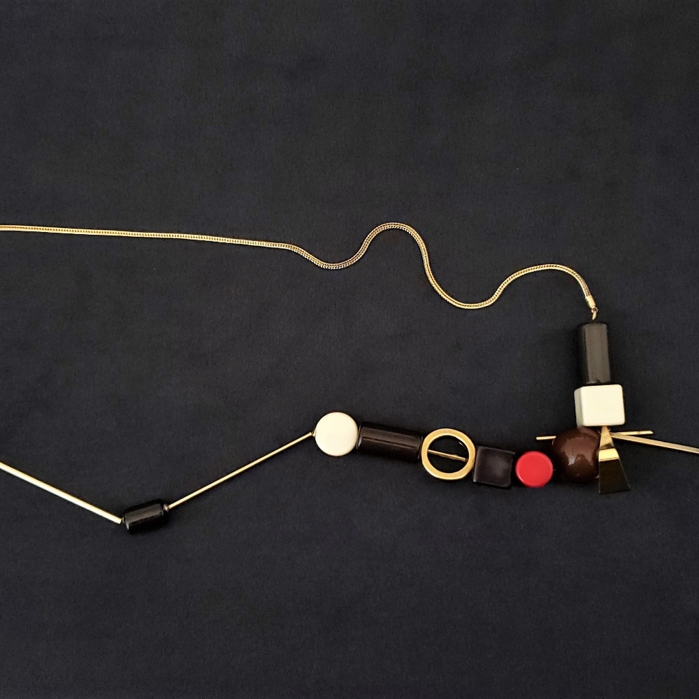 GEO NECKLACE - Picture 3 of 3
